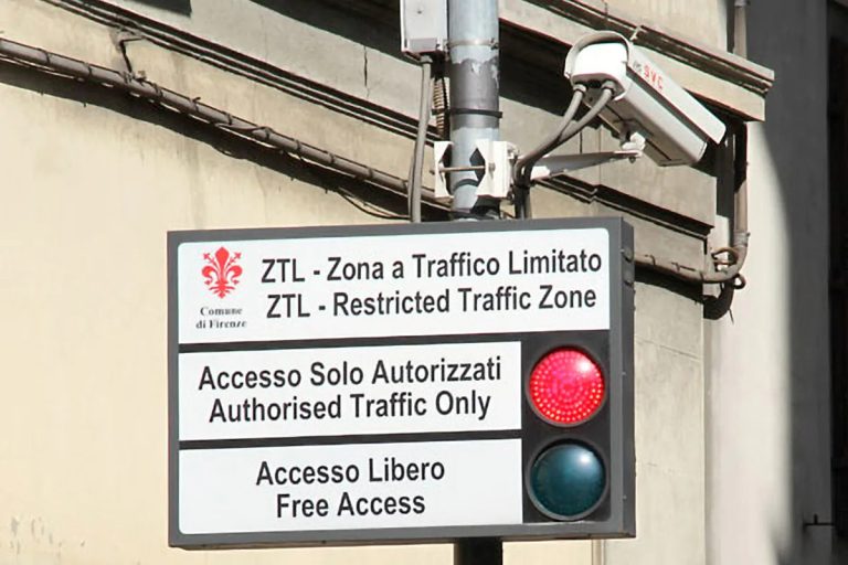 Jak fungují italské zóny ZTL – inspirace pro pražské centrum?